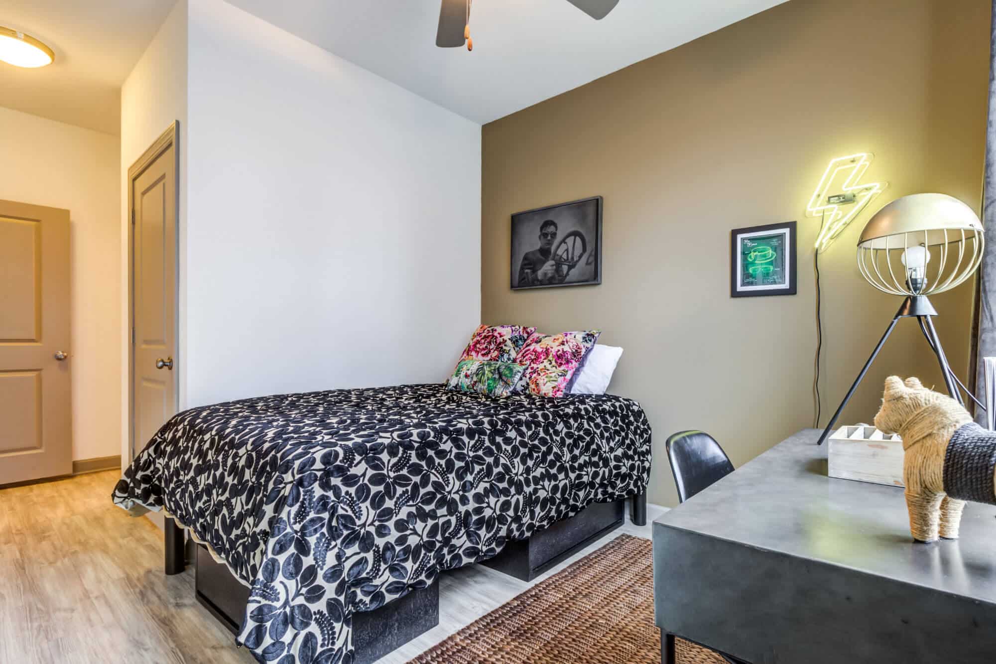 the boundary at west end off campus apartments near east carolina university ecu fully furnished bedrooms